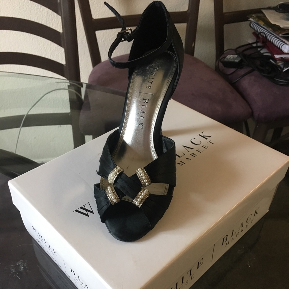 Black Open toed heels with pearl accent